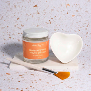 natural exfoliating gel mask paint on